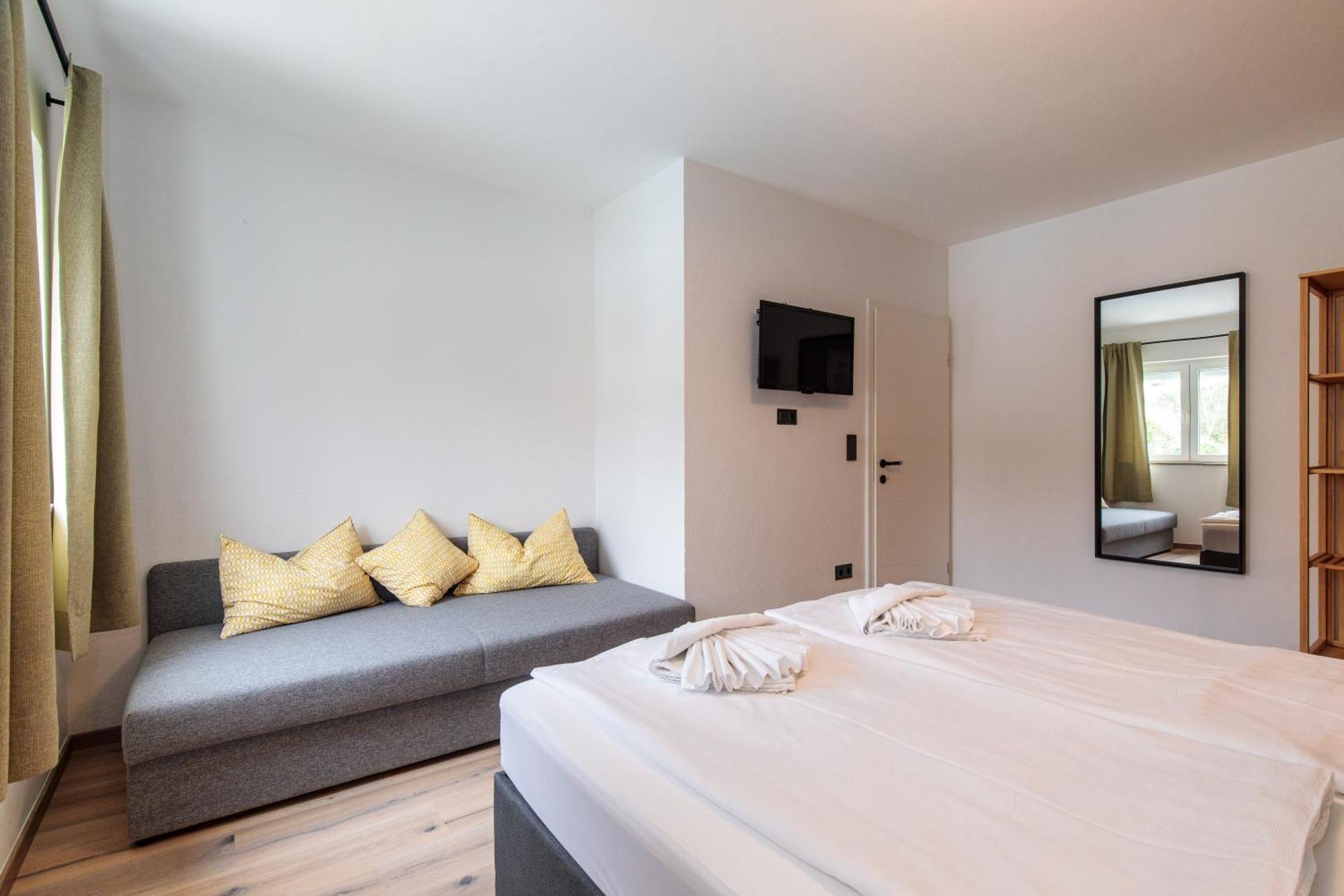 Apartment House Lijan Đảo Krk Ngoại thất bức ảnh